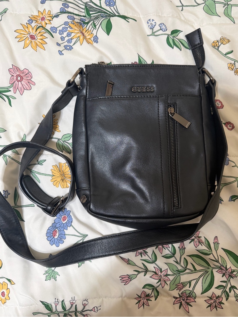 GUESS Mini Black Crossbody Bag